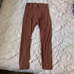 Lululemon Wunder Under Leggings